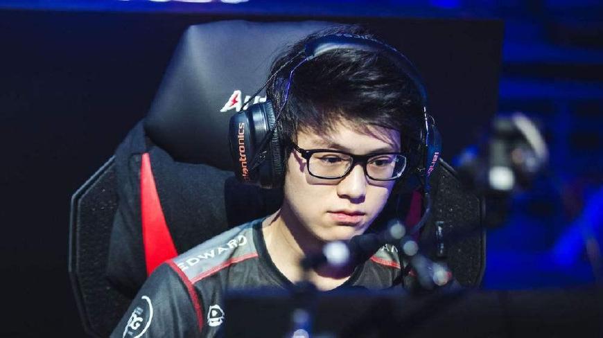 川足成都蓉 川足成都蓉